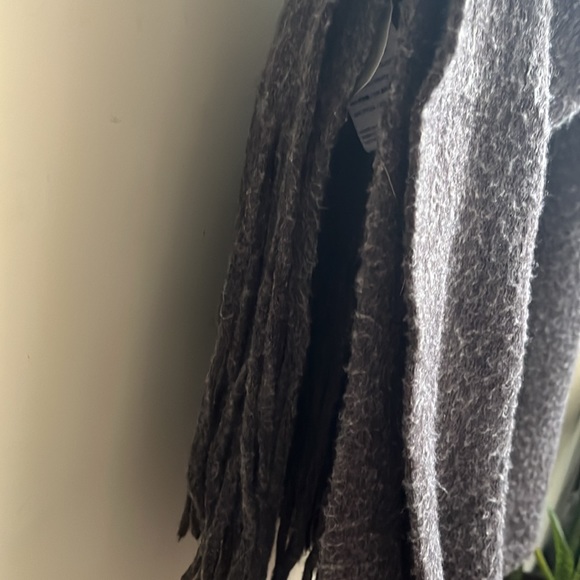 Free people//large scarf - Picture 6 of 6